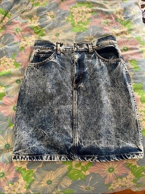 Vintage 80’s 90’s Acid Wash Jean Skirt -